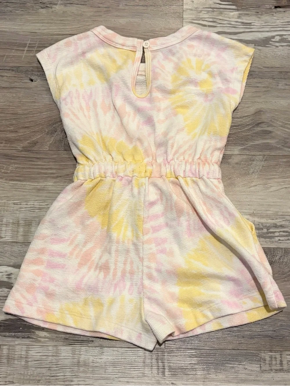 Old Navy Girls Yellow & Pink Tie-Dye French Terry Utility Romper size XS 5